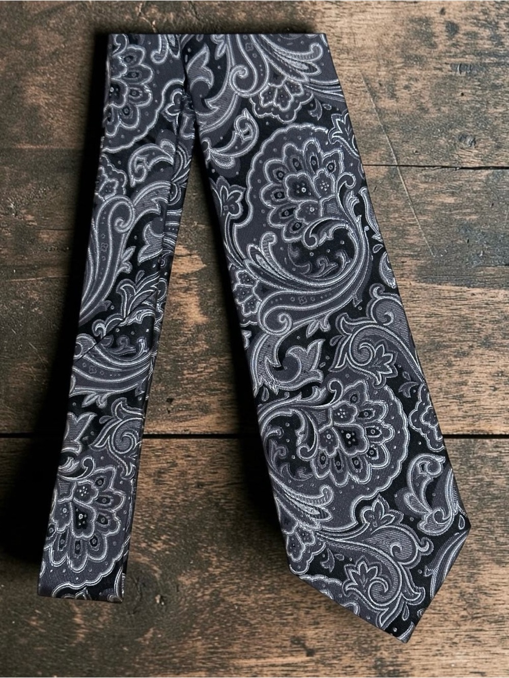 Michael Kors Black and Gray Paisley Silk Tie